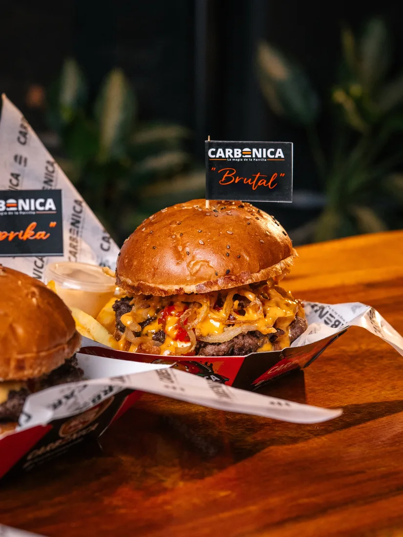 Brutal Burger de Carbónica