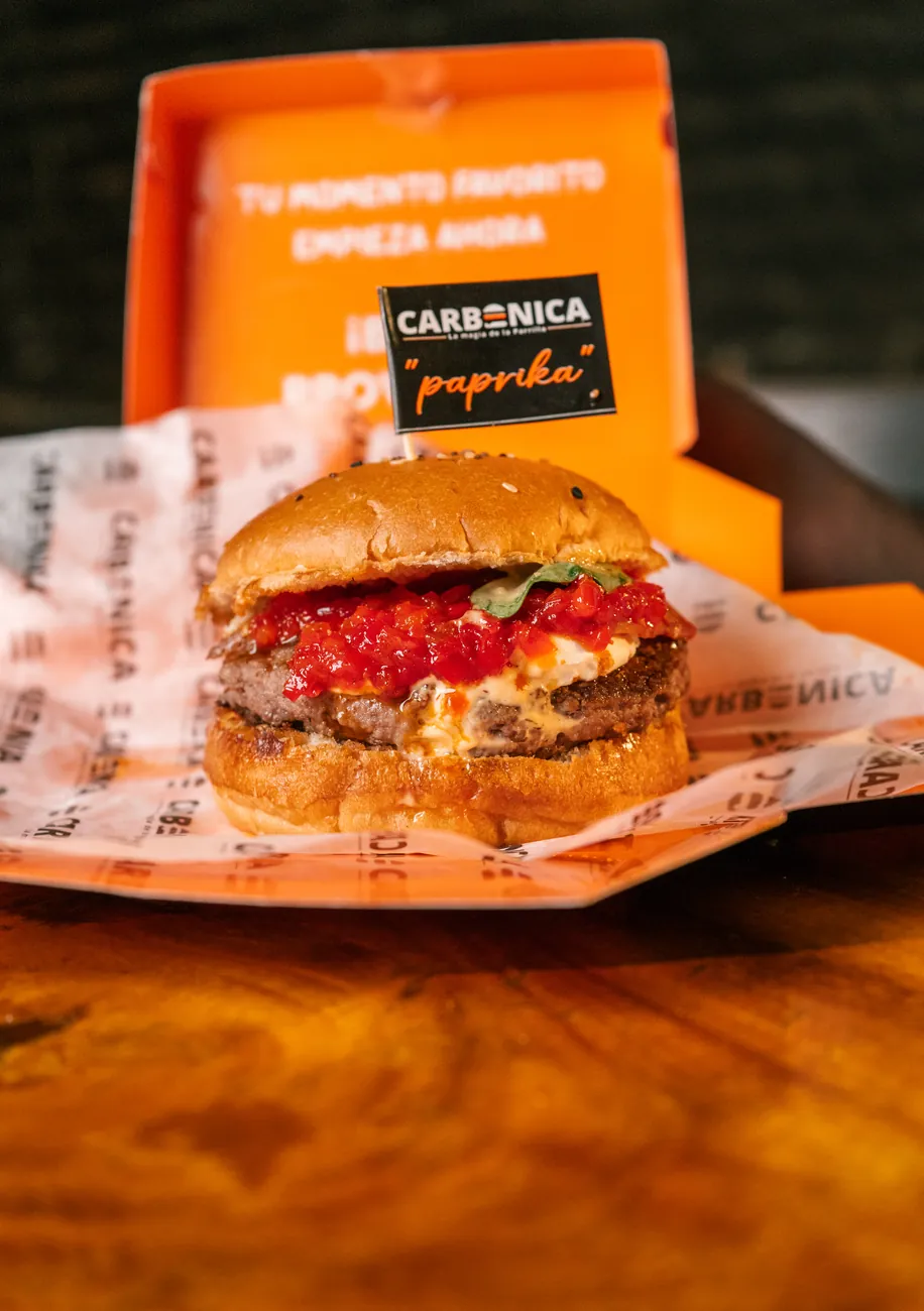 Pedido de Carbónica listo para recoger, servido en empaque de marca